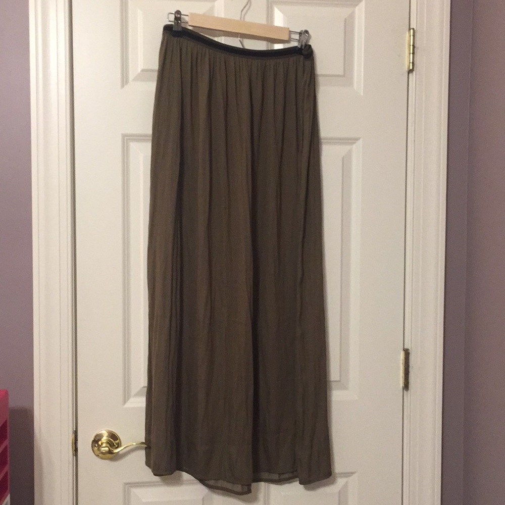 Long Skirt